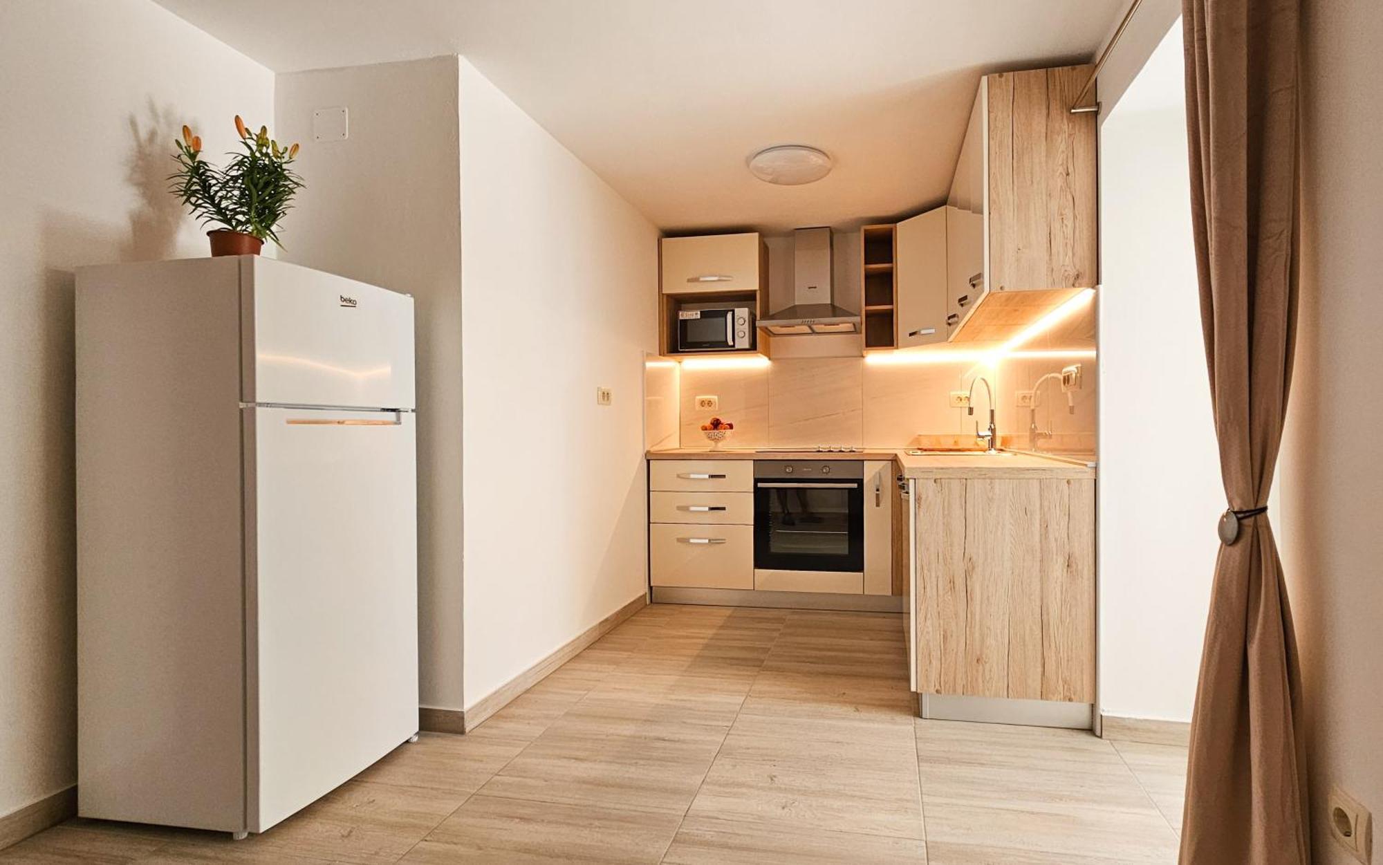 Apartman Petra Vrh  Eksteriør billede